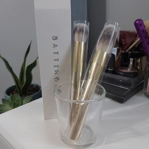 BNIB Battington complexion brush set